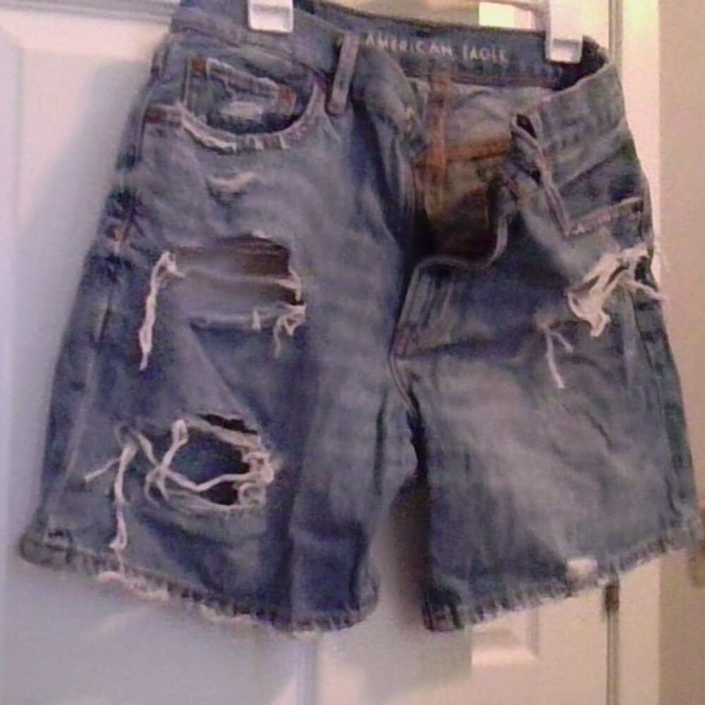 American Eagle boyfriend shorts